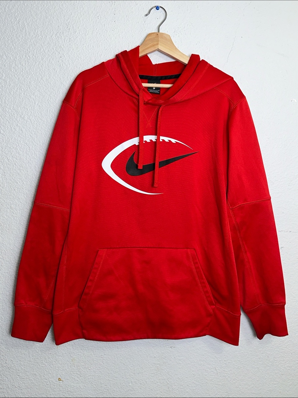 Nike Dri-Fit Pullover Hoodie Sweater Men’s Size Large Red Football Graphic